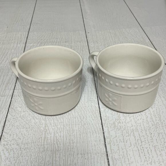 Totally Today Set of 2 White Floral and Dot Cups - Picture 6 of 10